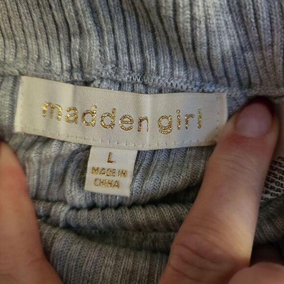 Madden Girl 2 Piece Ribbed Knit Tank Top and Biker Short Set Size Large - Picture 5 of 11